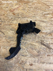 Fabia III,3 pedál 6C1723503D