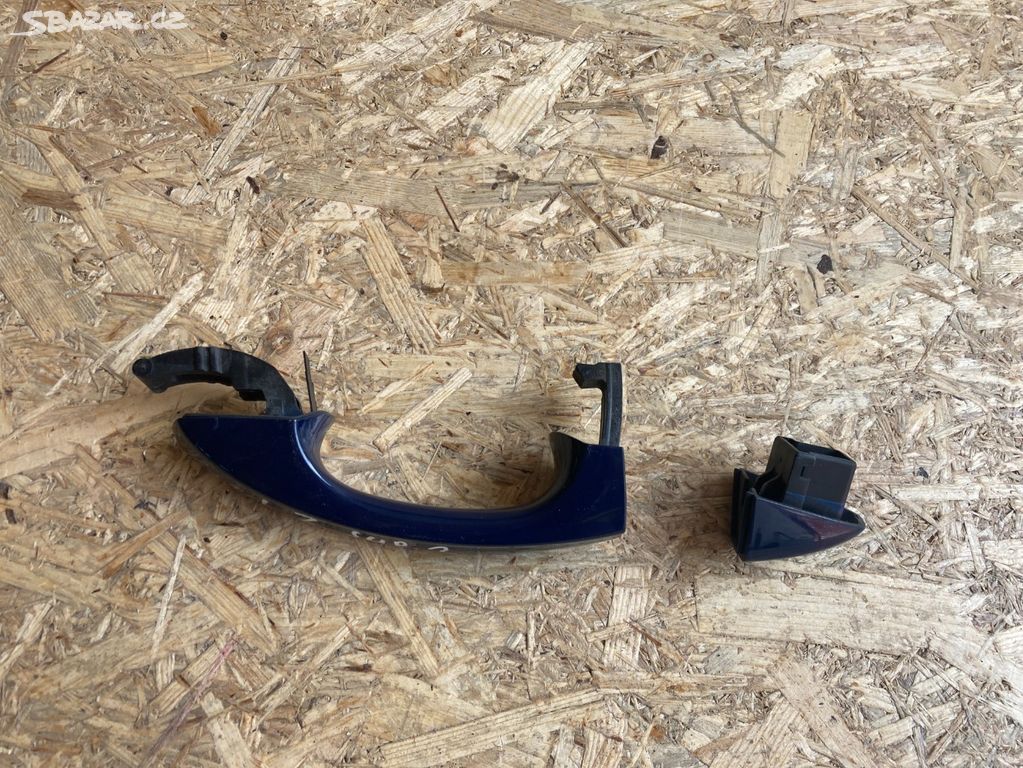 klika dveří přední levá VAG 5G0837205N