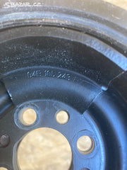 Řemenice kliky 1,4 TDi Škoda Fabia III 04B105243B