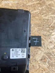 Škoda Octavia 4 zakrytí řazení 5E4 713 203 BE