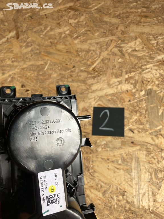 Skoda Octavia 2020 kastlík 5E3862531A