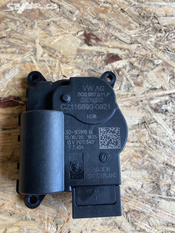 SERVOMOTOR TOPENÍ MOTOREK TOPENÍ 2Q0907511F