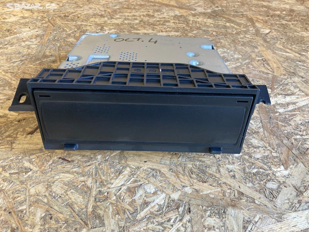 5E3035816C mmi jednotka Škoda Octavia IV