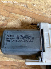 8K0959801A Motor pro spouštěč oken