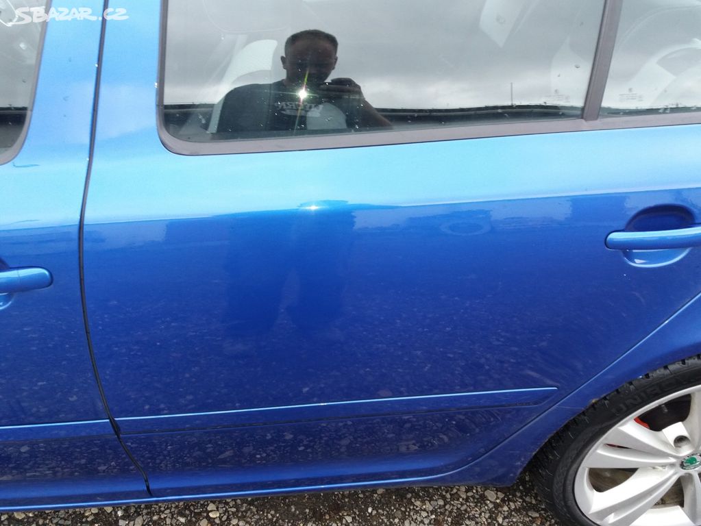 Octavia 2 levé zadní dveře sedan 9463