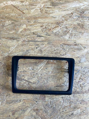 5JA858415 rámeček škoda rapid