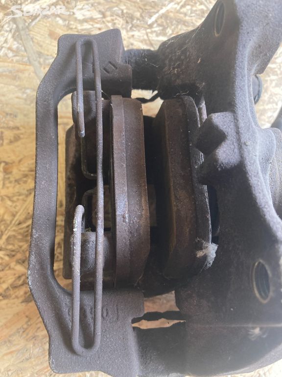 Škoda Octavia IV brzdič pravý zadní