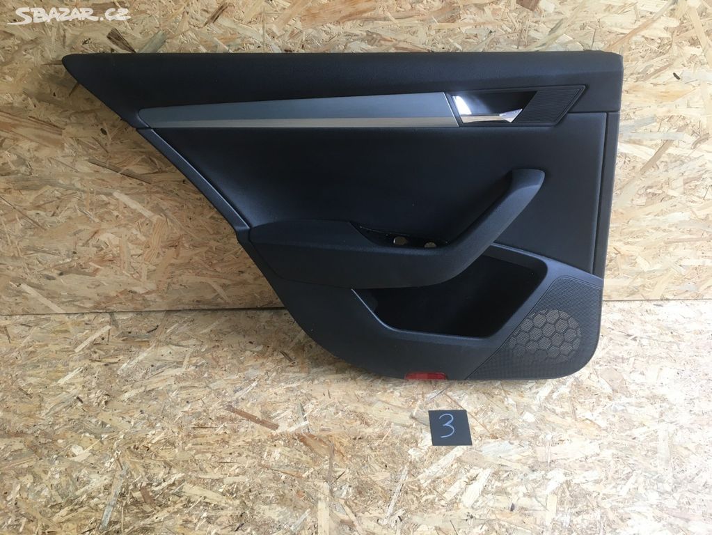 Škoda Superb III,3 levá zadní výplň sedan