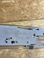 Zadní stropní světlo Škoda Rapid 8P0947111