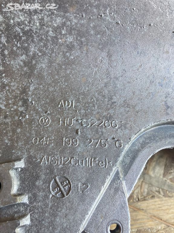 Držák motoru Fabia III 1,2 TSi 04E199275G