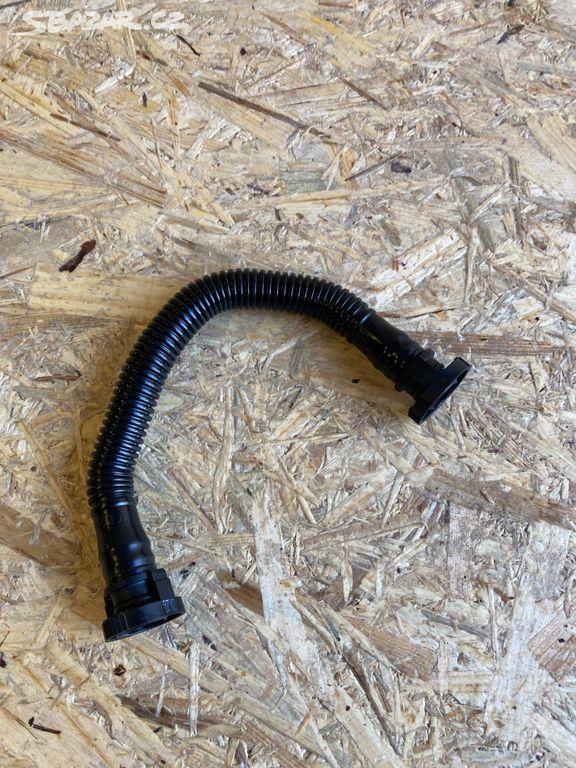 Hadice odvzdušňovací 06F103221E