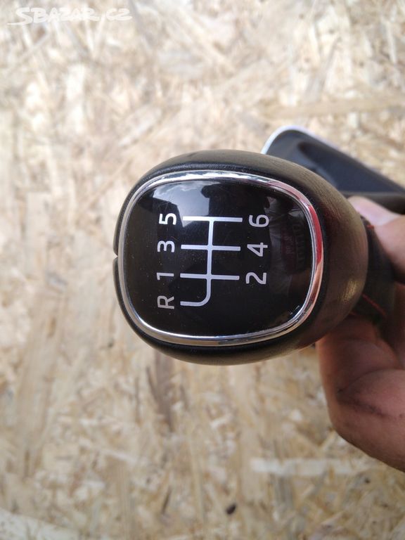 řadící páka rapid  5JB711456