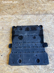 kryt podlahy VW Golf VII  5Q0825230H