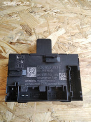 řídící jednotka dveří levá  5Q4959393E