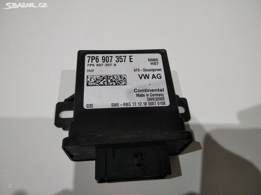 7P6907357E naklápění světel