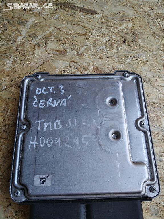 04L907309R řídící jednotka motoru