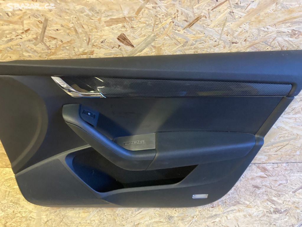 Škoda Octavia III,3 RS výplň dveří