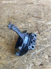5Q0199262BH Uložení motoru
