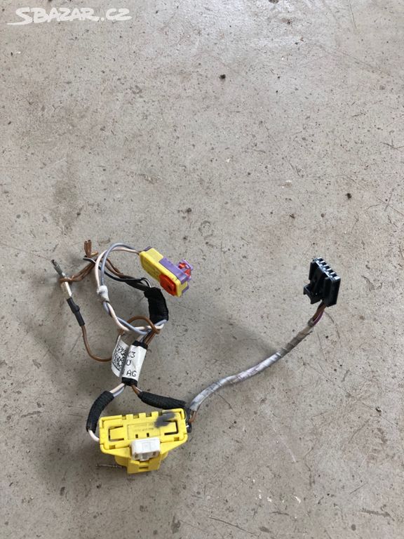 3V0971584A Svazek elektra pro volant s airbagem