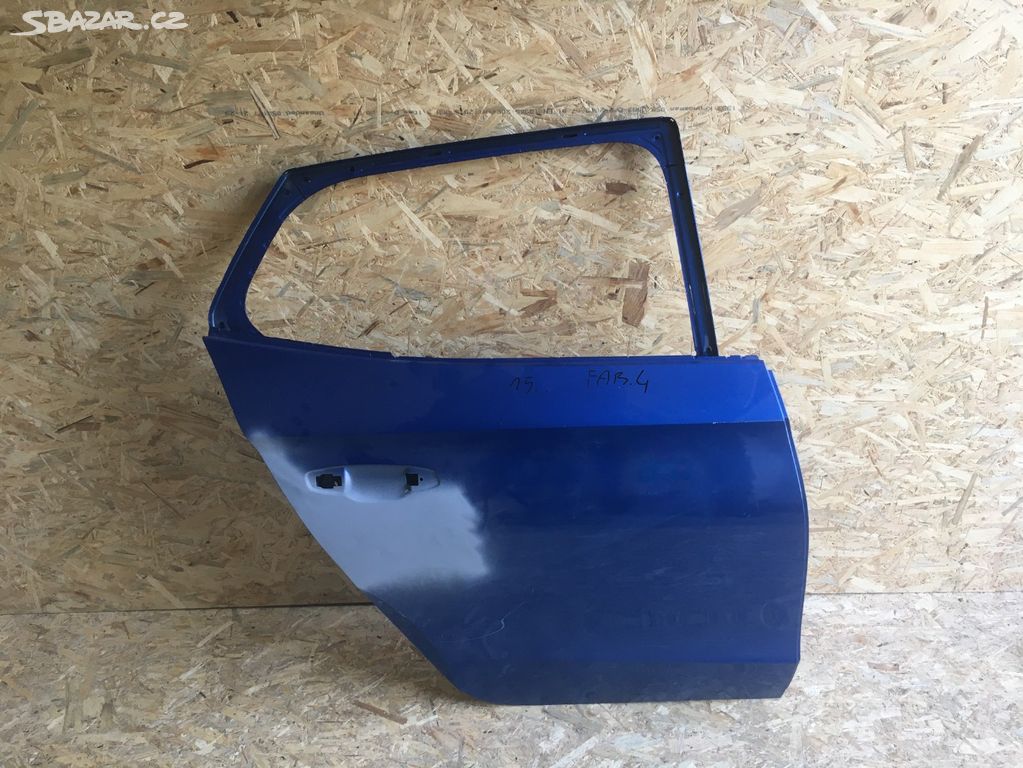 Škoda Fabia IV pravé zadní dveře