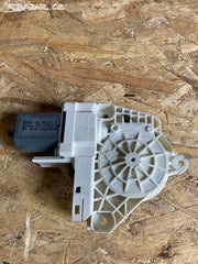 8K0959811A  Motor pro spouštěč oken