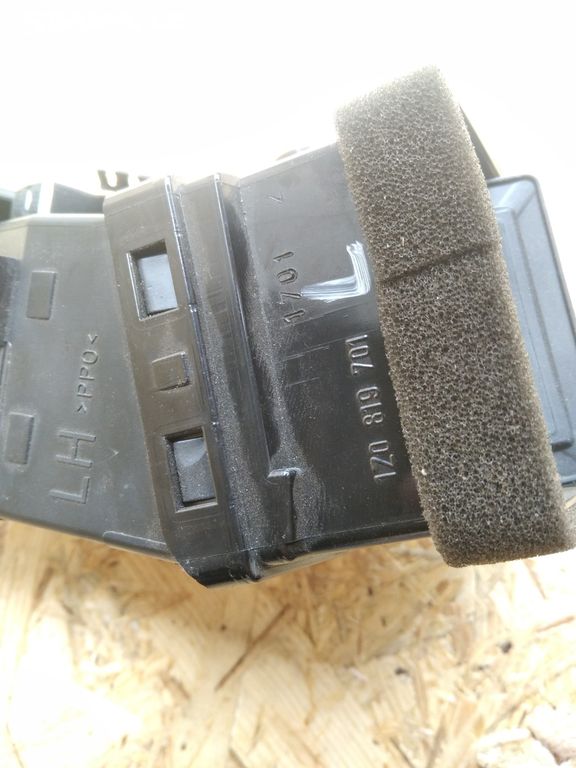 1Z0819701 Ofukovač OCTAVIA II