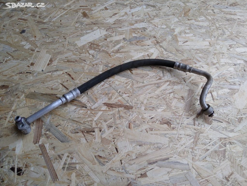 klimatrubka potrubí klimatizace VAG 1K0820721BL