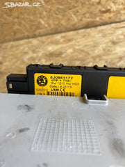 Přihrádka do stropu 5JA868565