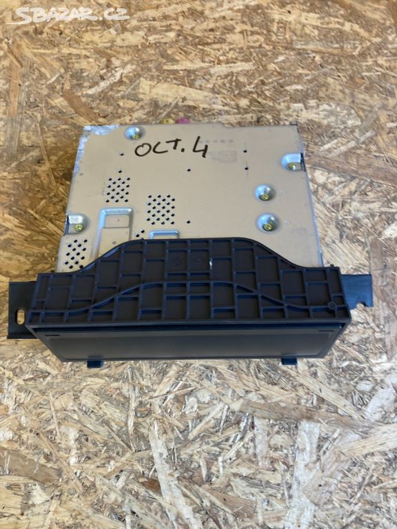 5E3035816C mmi jednotka Škoda Octavia IV