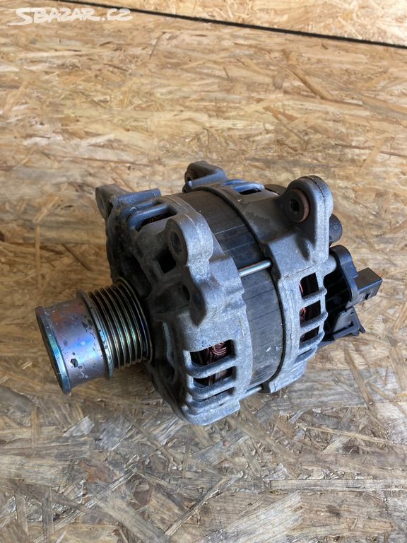 Octavia 04C903023L alternátor 140A 1.2TSI 1.4TSI