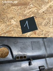 SKODA OCTAVIA IV 4 LEVÝ PANEL 5E3819415