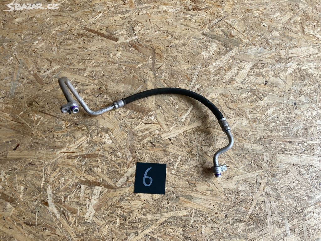 Hadice klimatizace , trubka klima 5Q0816721B