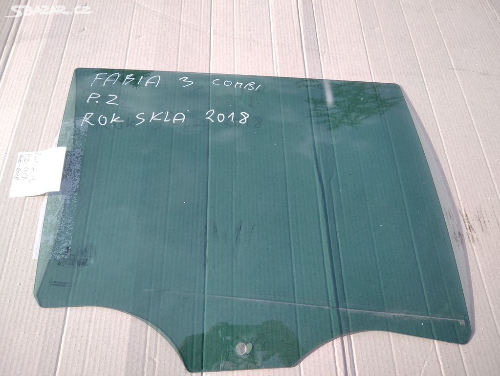 Fabia 3 pravé zadní sklo dveří combi