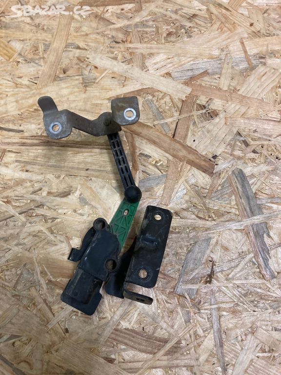 5Q0907503 čidlo / váha xenonu Golf 7 Octavia