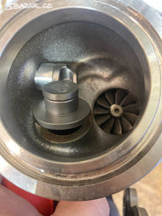 OEM 04E145715M / 1,4l TSI 140PS Turbodmychadlo Regulace turba 04E145725DJ