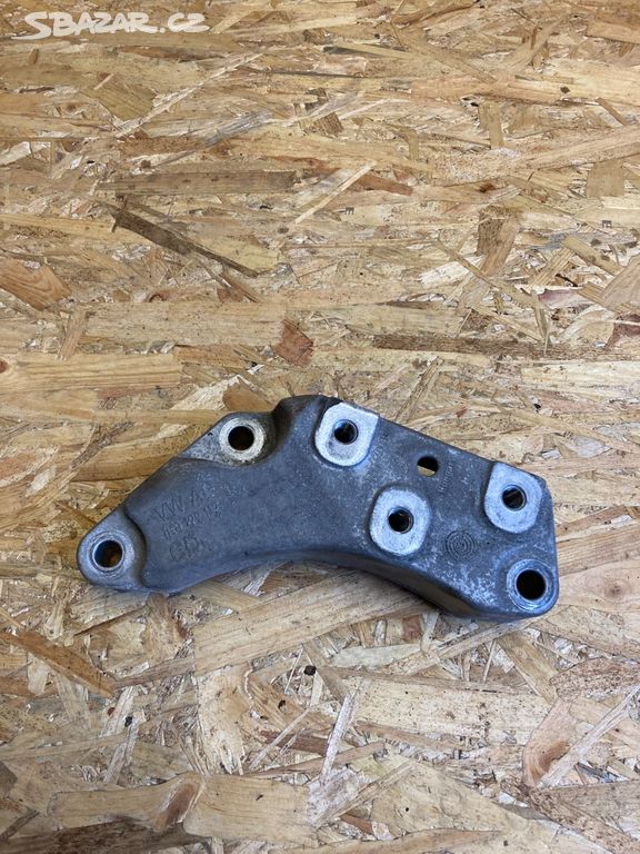 držák převodovky    1K0199117