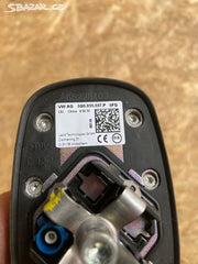 5Q0035507P Anténa střešní kombinovaná