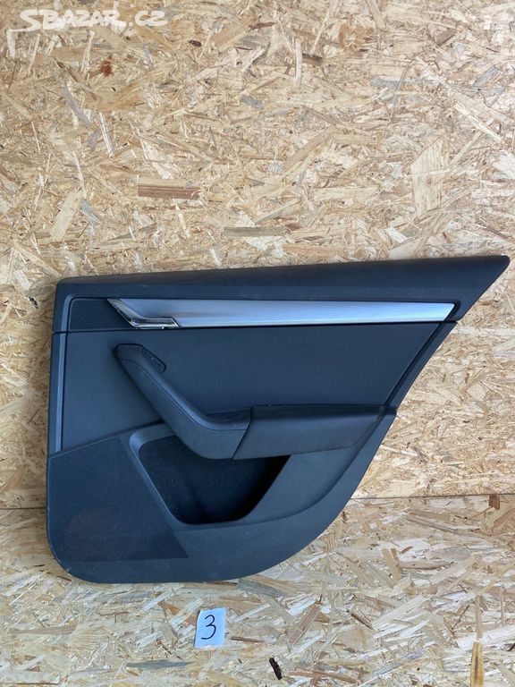 Octavia III pravá zadní výplň combi