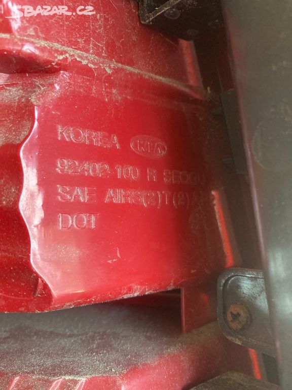 Kia Carens 0 světlo Vy Práva: Mimo 92402100